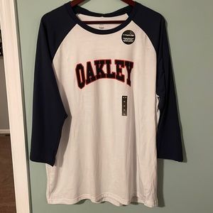 Men’s Oakley 3/4 sleeve shirt